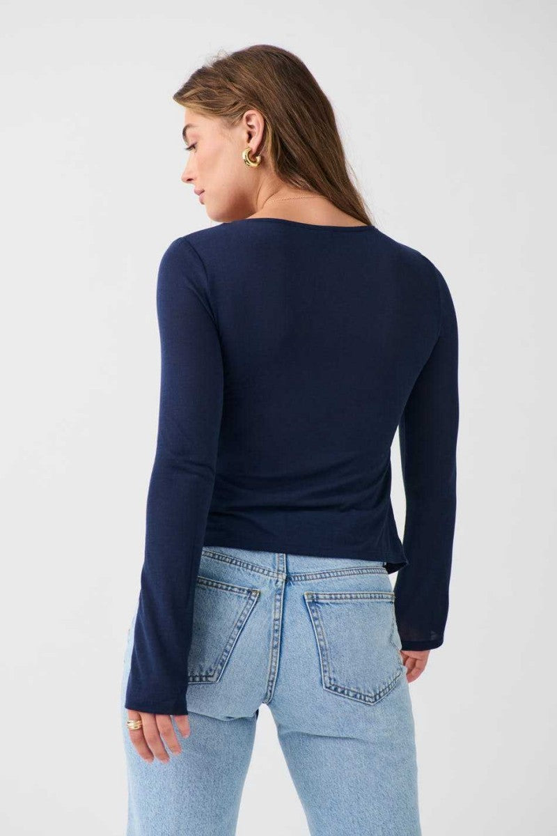 Vienne | Elina Front Top