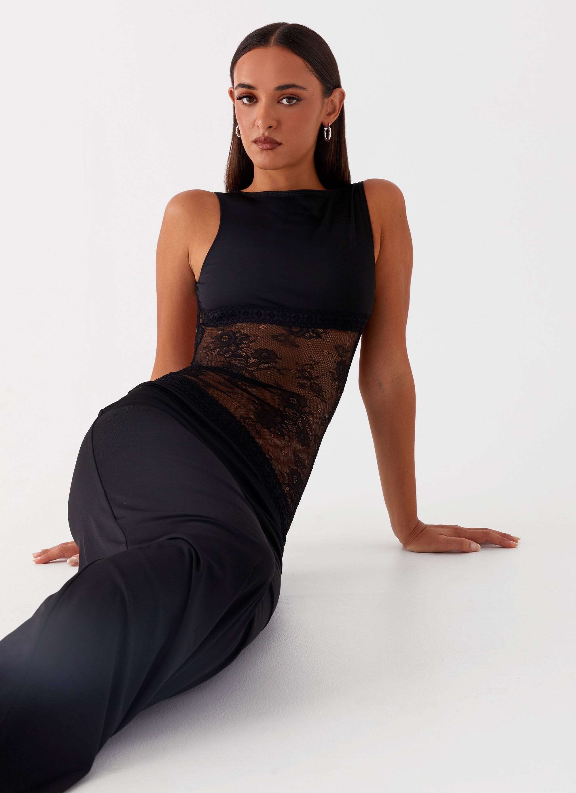 Vienne | Elowen Lace Waist Maxi Dress